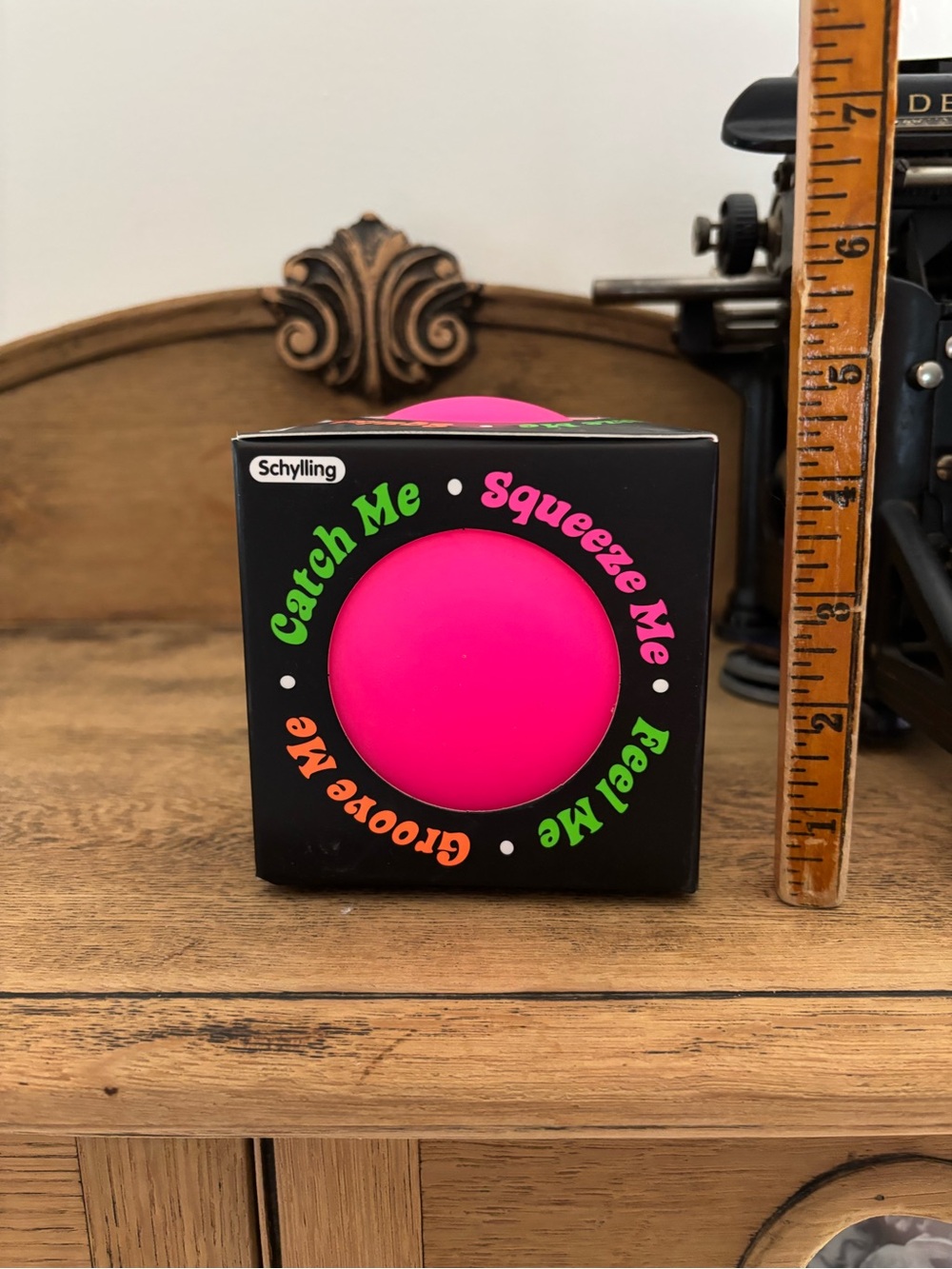 Super NeeDoh Ball - Pink